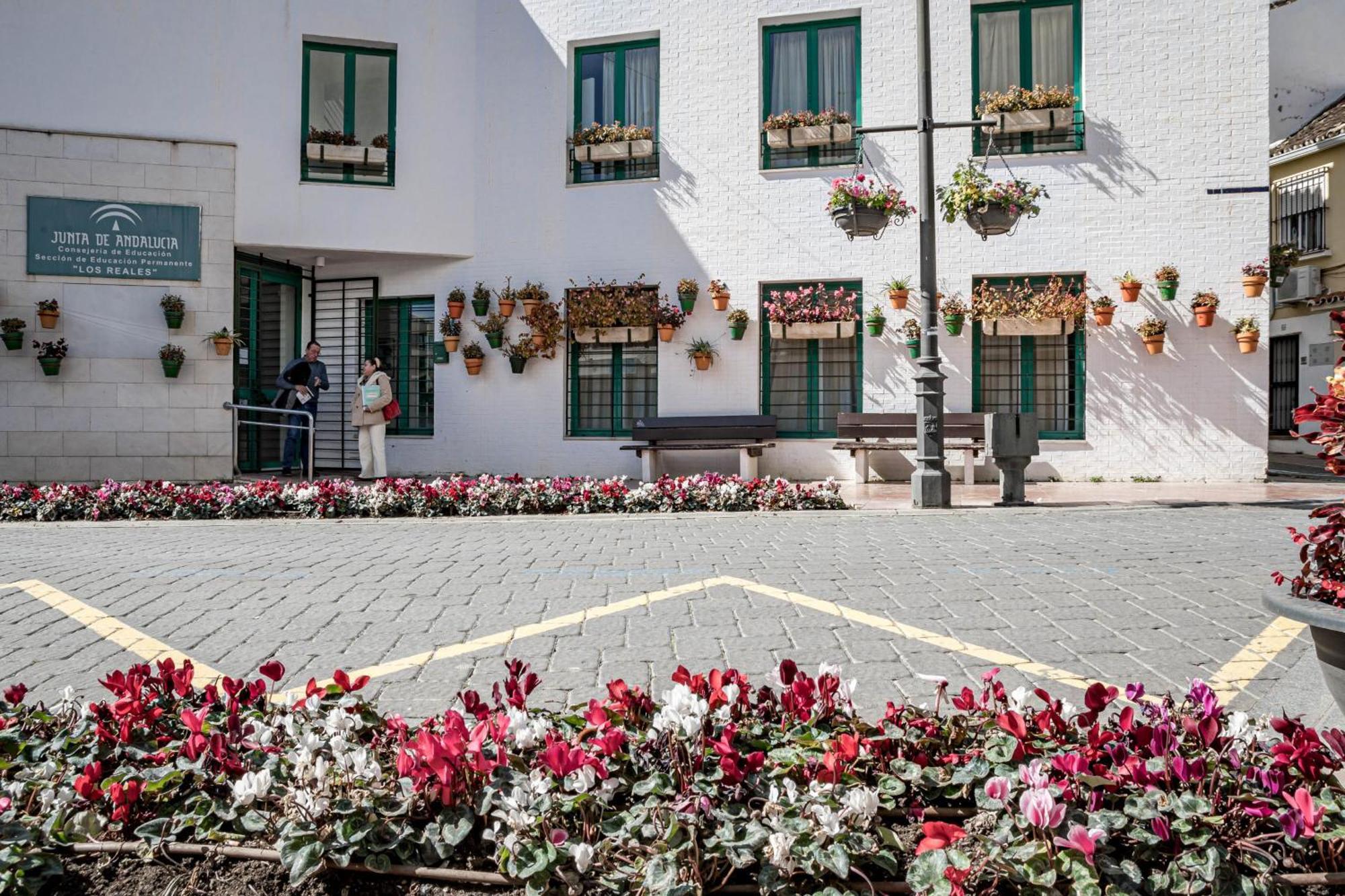 Seaclub Suites Estepona Exterior foto